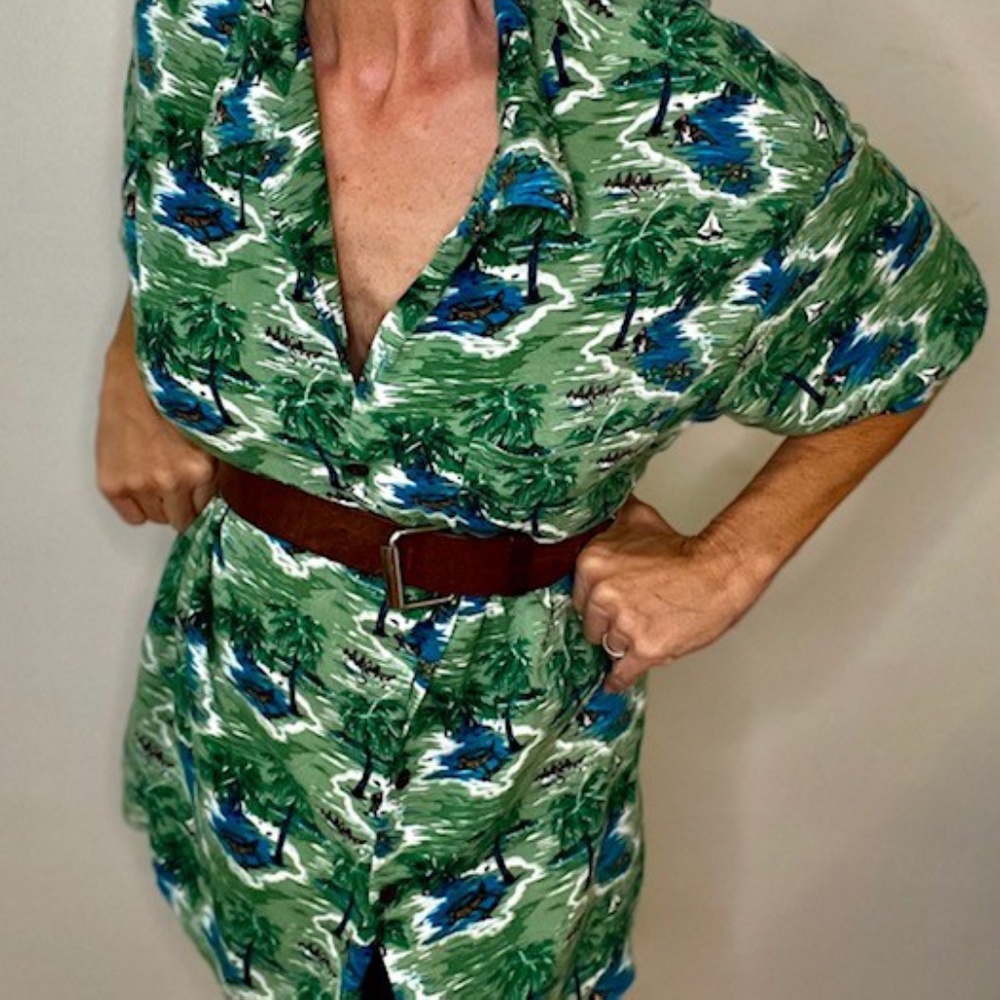 Hawaiian Mens oversized shirt